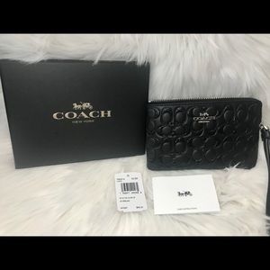 NWT Authentic Coach Boxed Corner Zip Wristlet